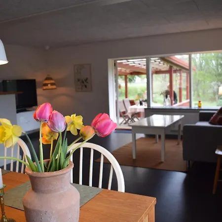 ベッド・アンド・ブレックファスト Fridasminde Bed And Breakfast シルケボー